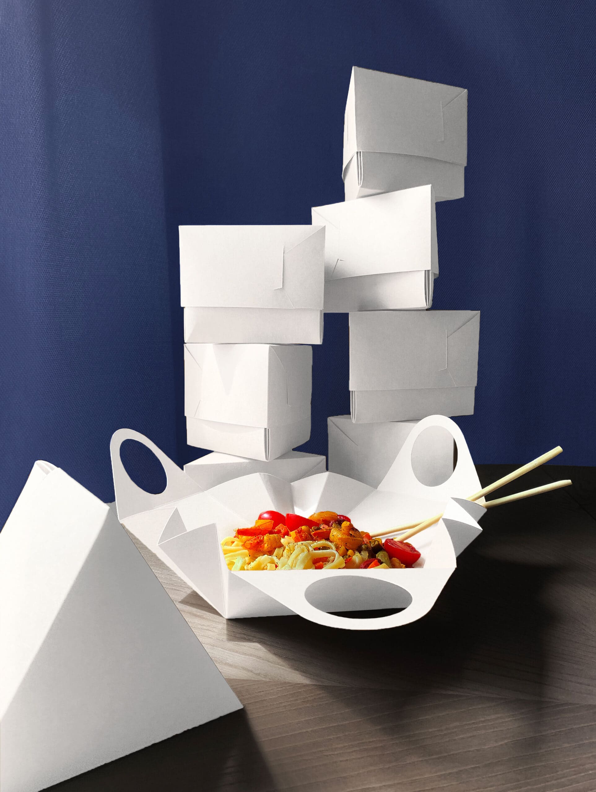 triangle packaging with spaghetti - packneat